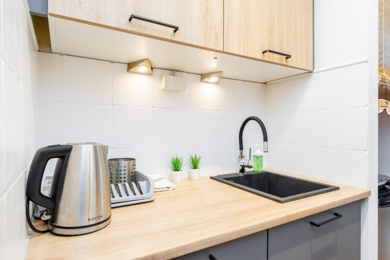 Cinnamon Apartment Metro Swietokrzyska Varšava Exteriér fotografie